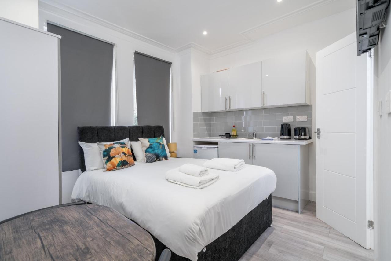 London Selwyn Unique & Stylish Studios Экстерьер фото